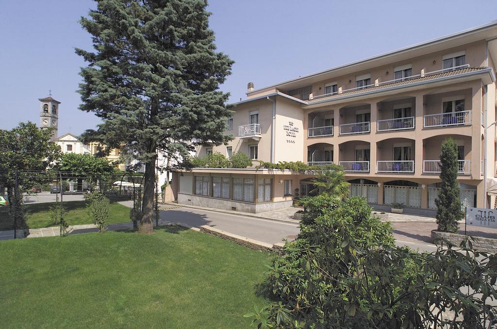 Tre Laghi Hotel Nebbiuno エクステリア 写真