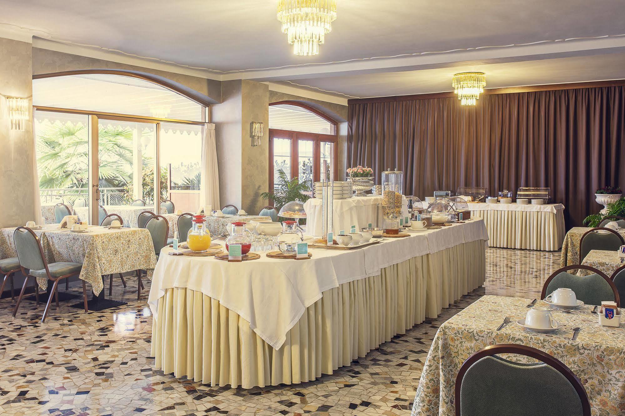 Tre Laghi Hotel Nebbiuno エクステリア 写真
