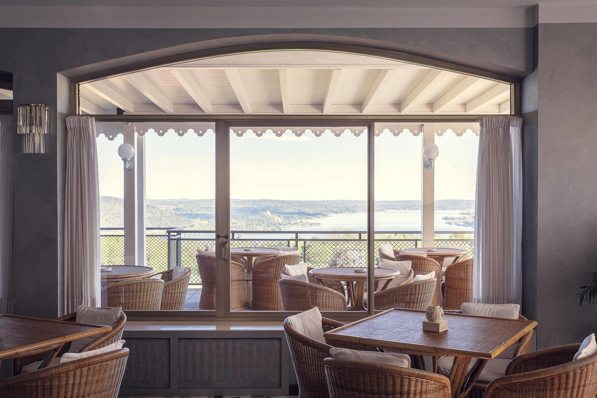 Tre Laghi Hotel Nebbiuno エクステリア 写真