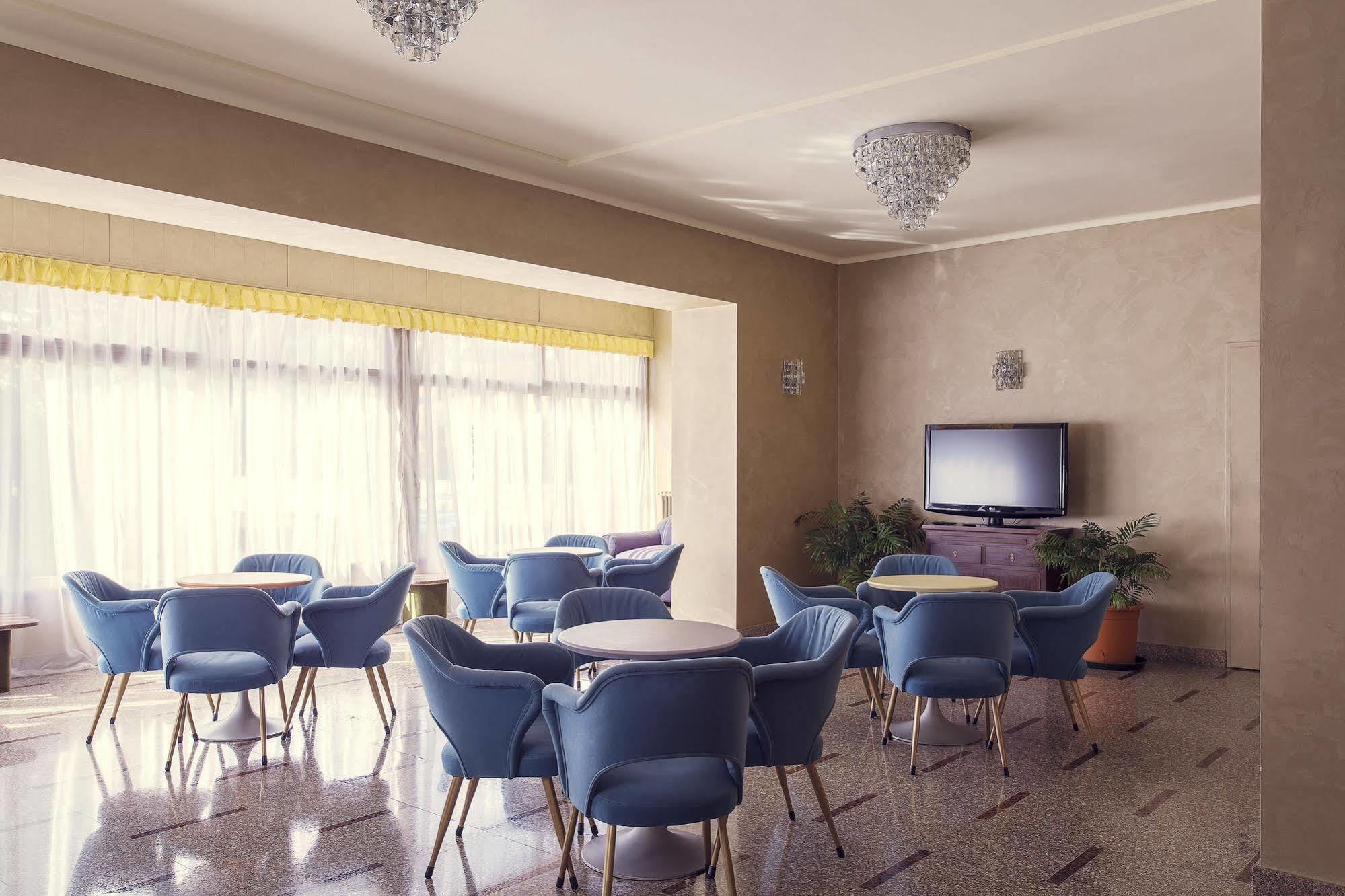 Tre Laghi Hotel Nebbiuno エクステリア 写真